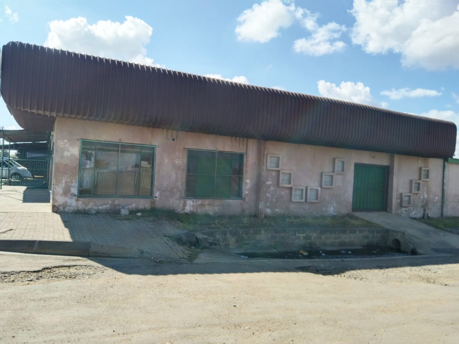 Commercial Property for Sale in Theunissen Free State